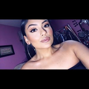 Meet your Posher, Kassandra